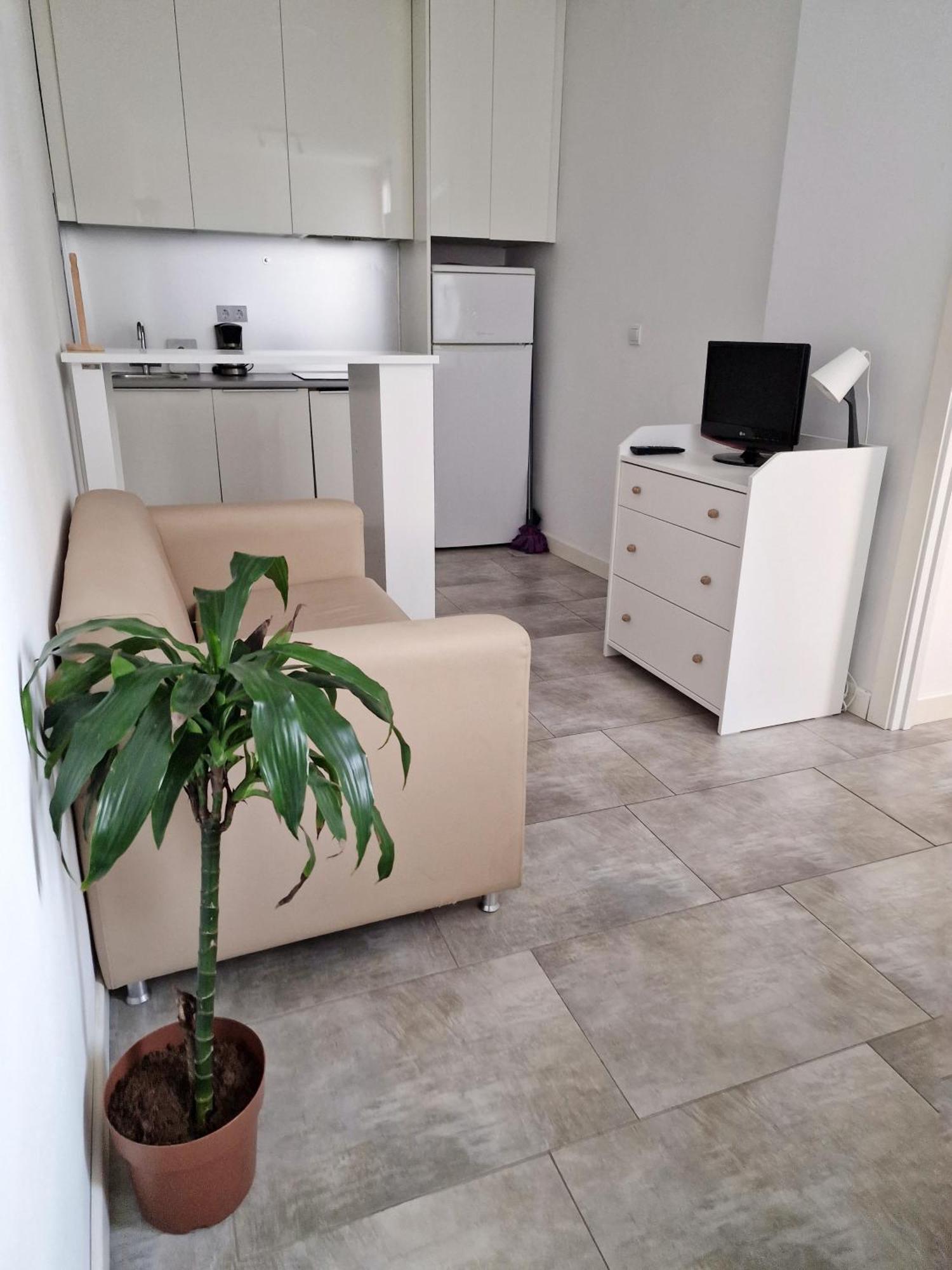 Appartement San Buenaventura Vistillas Apartamento Para Dos à Madrid Extérieur photo