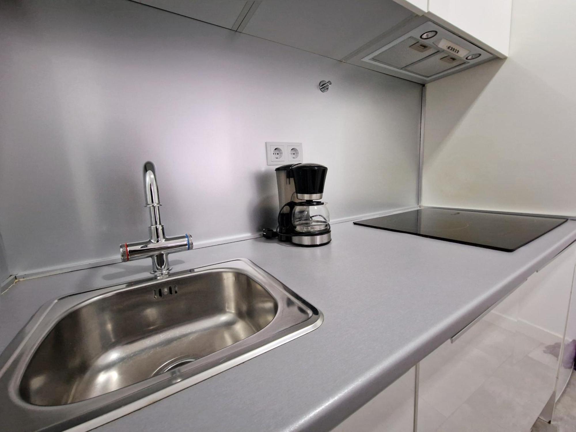 Appartement San Buenaventura Vistillas Apartamento Para Dos à Madrid Extérieur photo