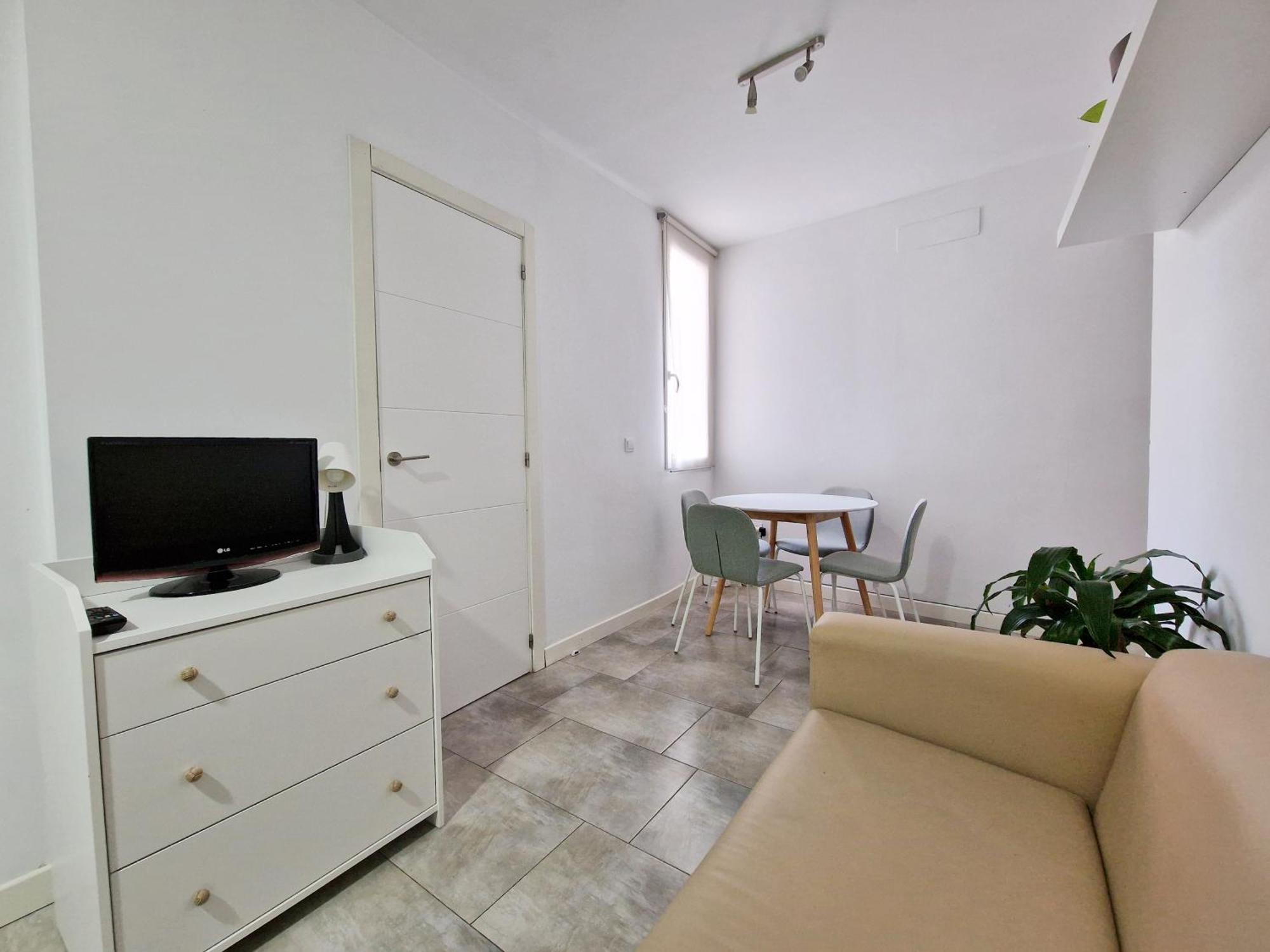 Appartement San Buenaventura Vistillas Apartamento Para Dos à Madrid Extérieur photo